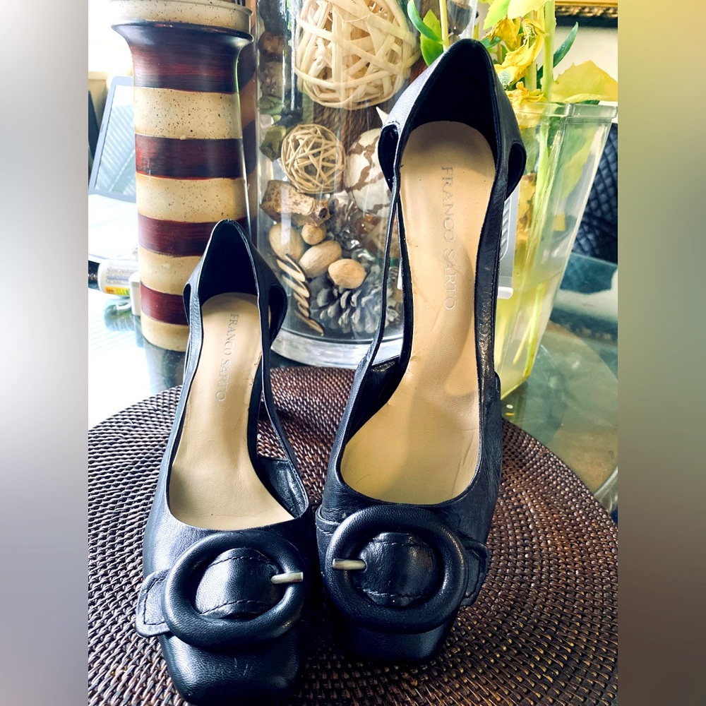 Franco Sarto leather shoes with round buckle embellishment